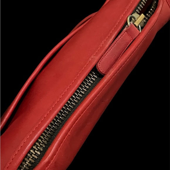 Coach Vintage NYC Red Companion Bag# 9300 Authenticated - Picture 6 of 12